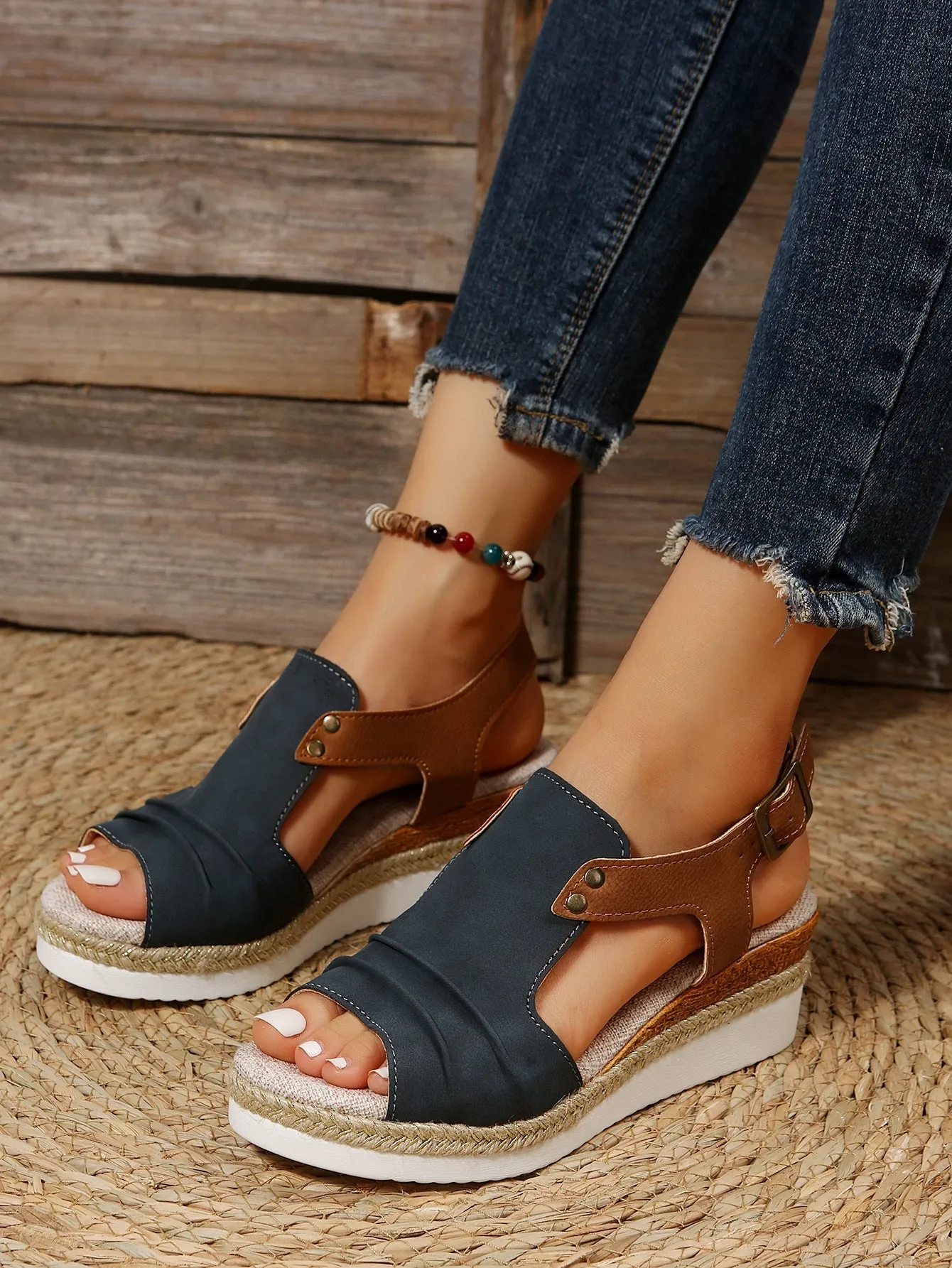 elveswallet Casual Slip-On Platform Peep-toe Sandals