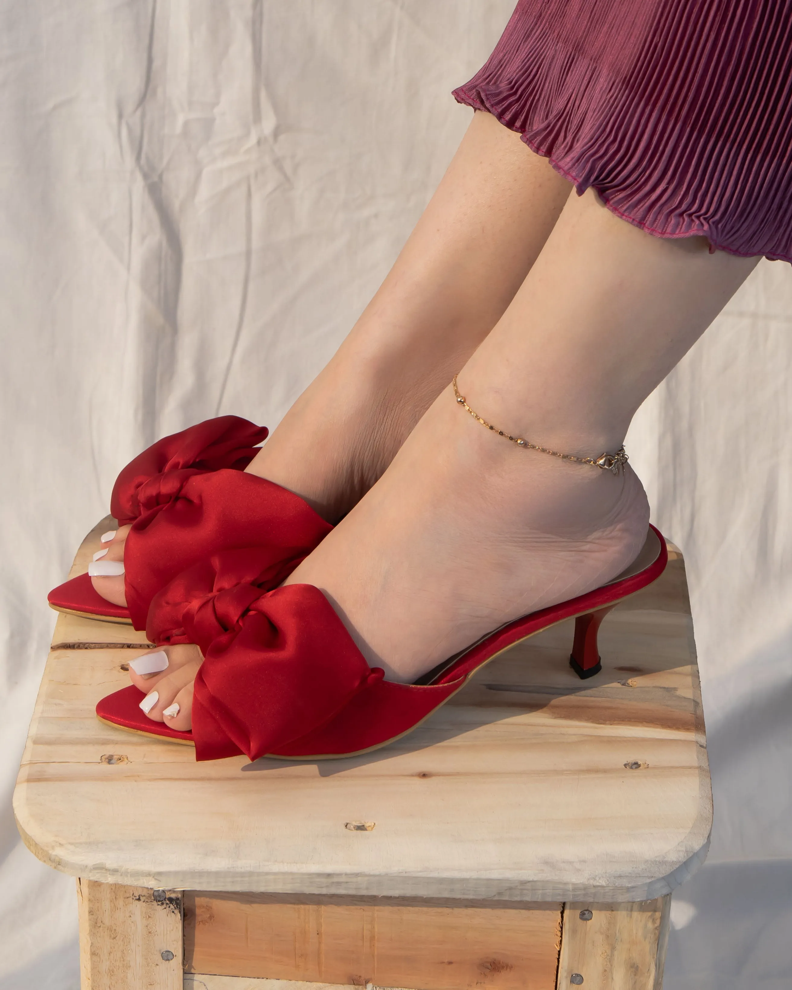 Hannah Bow Heels - Red