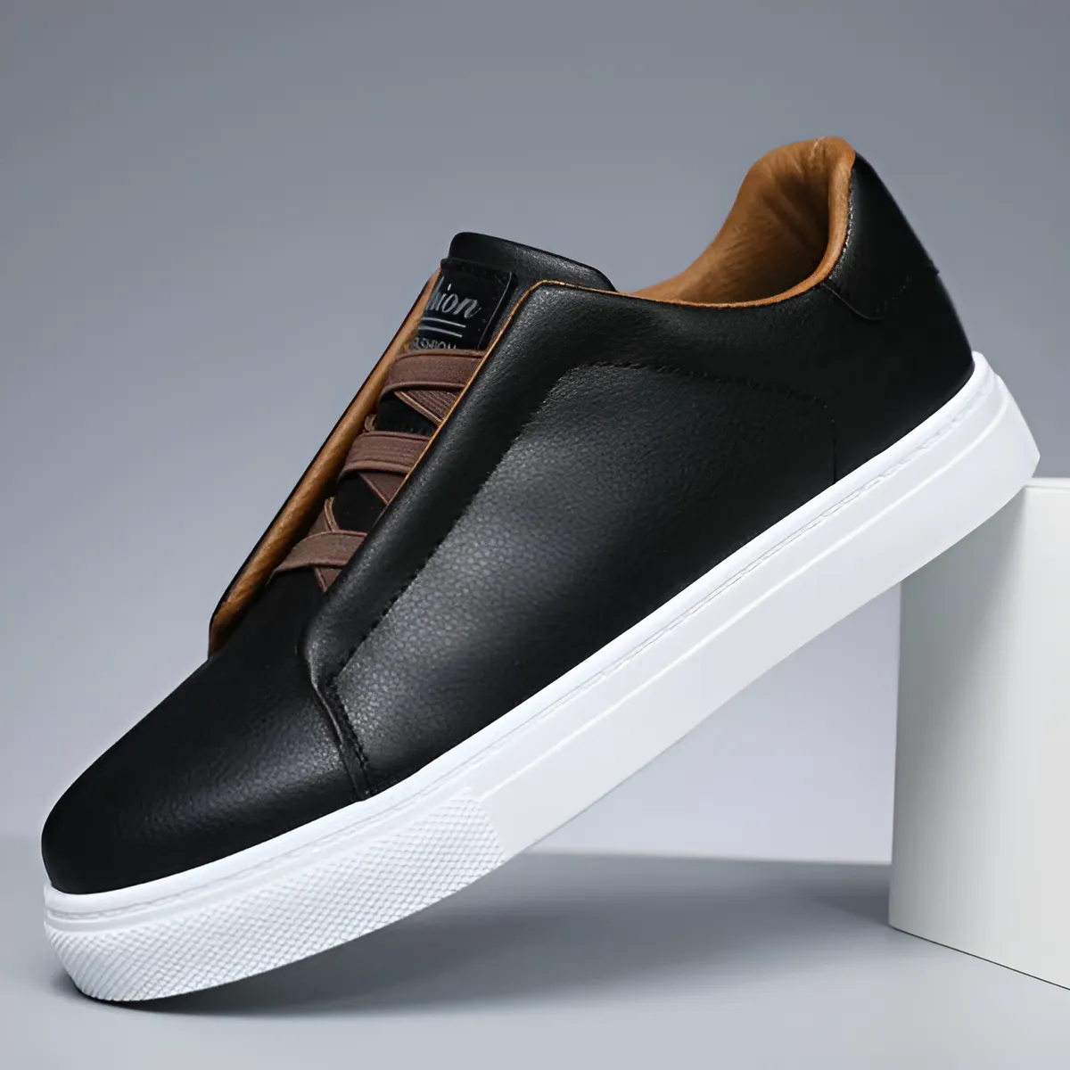 Ivyshape | Classic and Stylish Sneaker