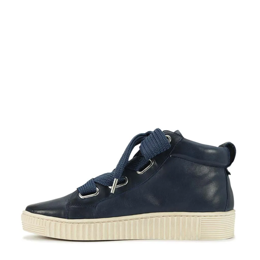 JOYOUS ARCHIVE LEATHER ZIP SNEAKER