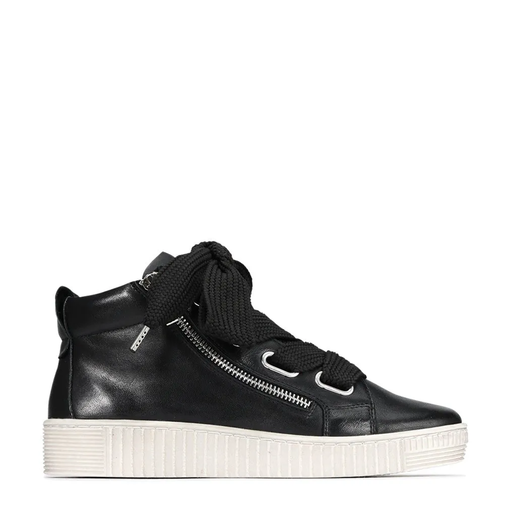 JOYOUS ARCHIVE LEATHER ZIP SNEAKER