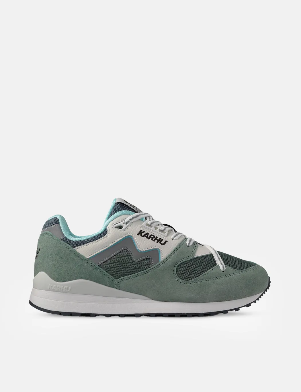 Karhu Synchron Classic Trainers - Iceberg Green/Lily White