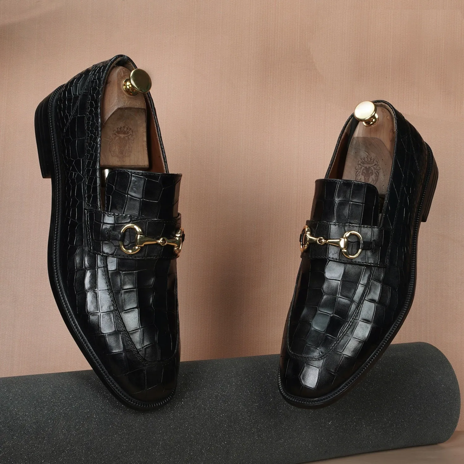 Light Weight Black Loafer in Deep Cut Leather