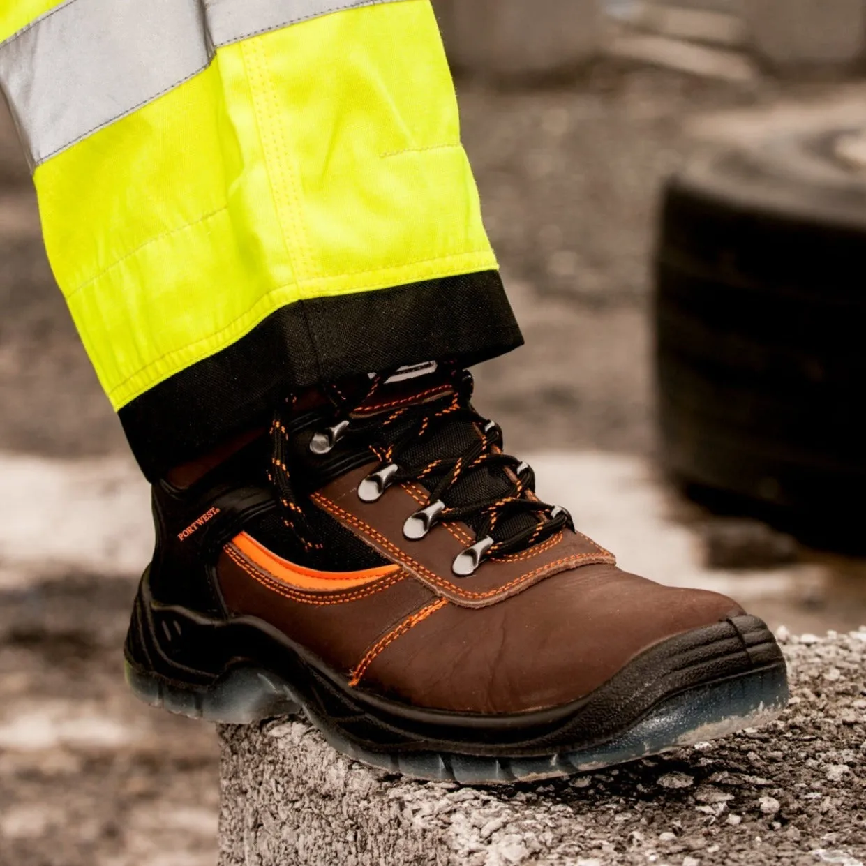 PORTWEST® Steelite Mustang Steel Toe Work Boots - FW69