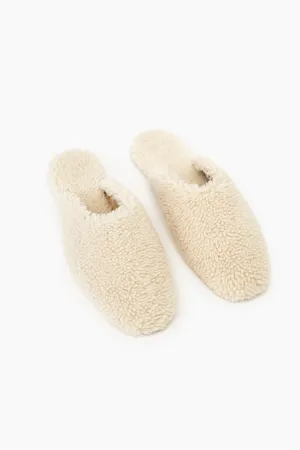 Shearling Slippers in Cream