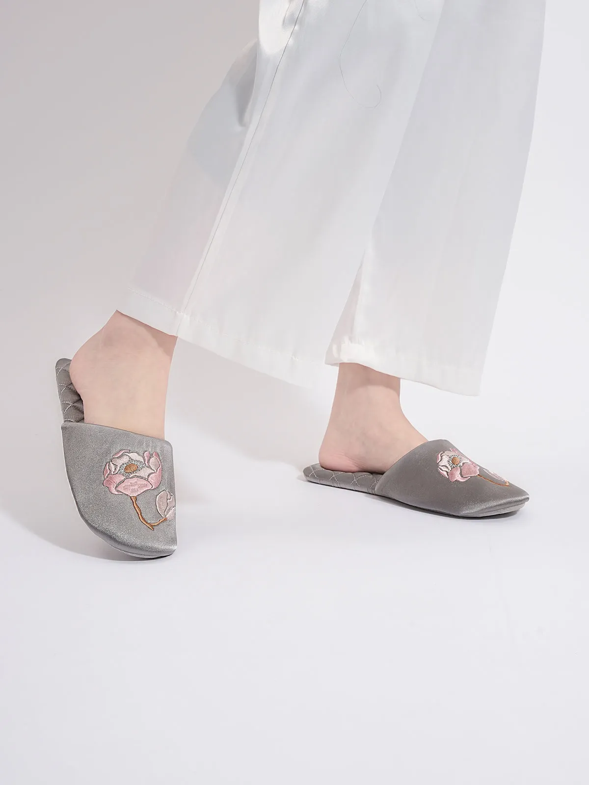 Soft Sole Floral Motif Slippers