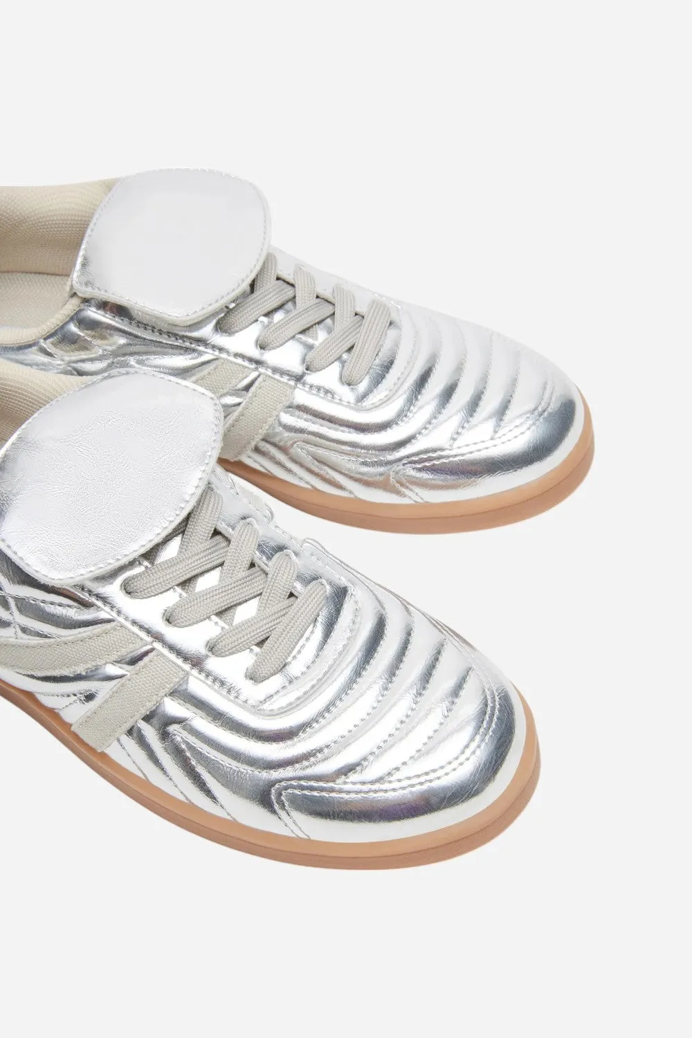 Steve Madden Madrid Silver Low-Top Sneaker