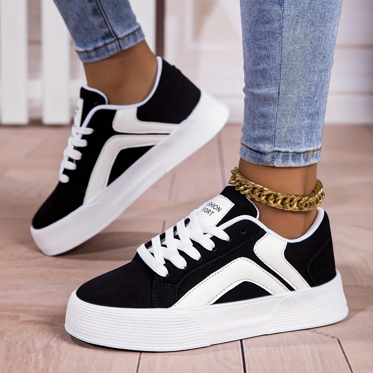 Stylish Casual Fashion Sneakers for Women | Perfect for Casual Days